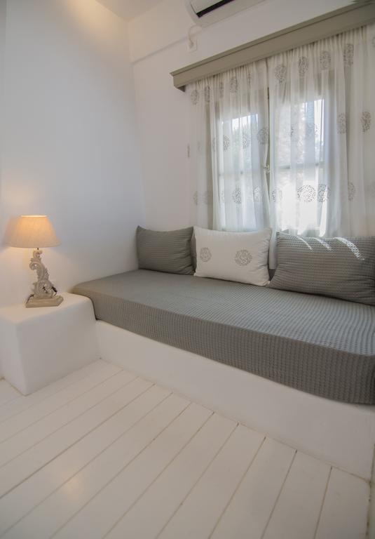 Island House Hotel Mylopotas Esterno foto
